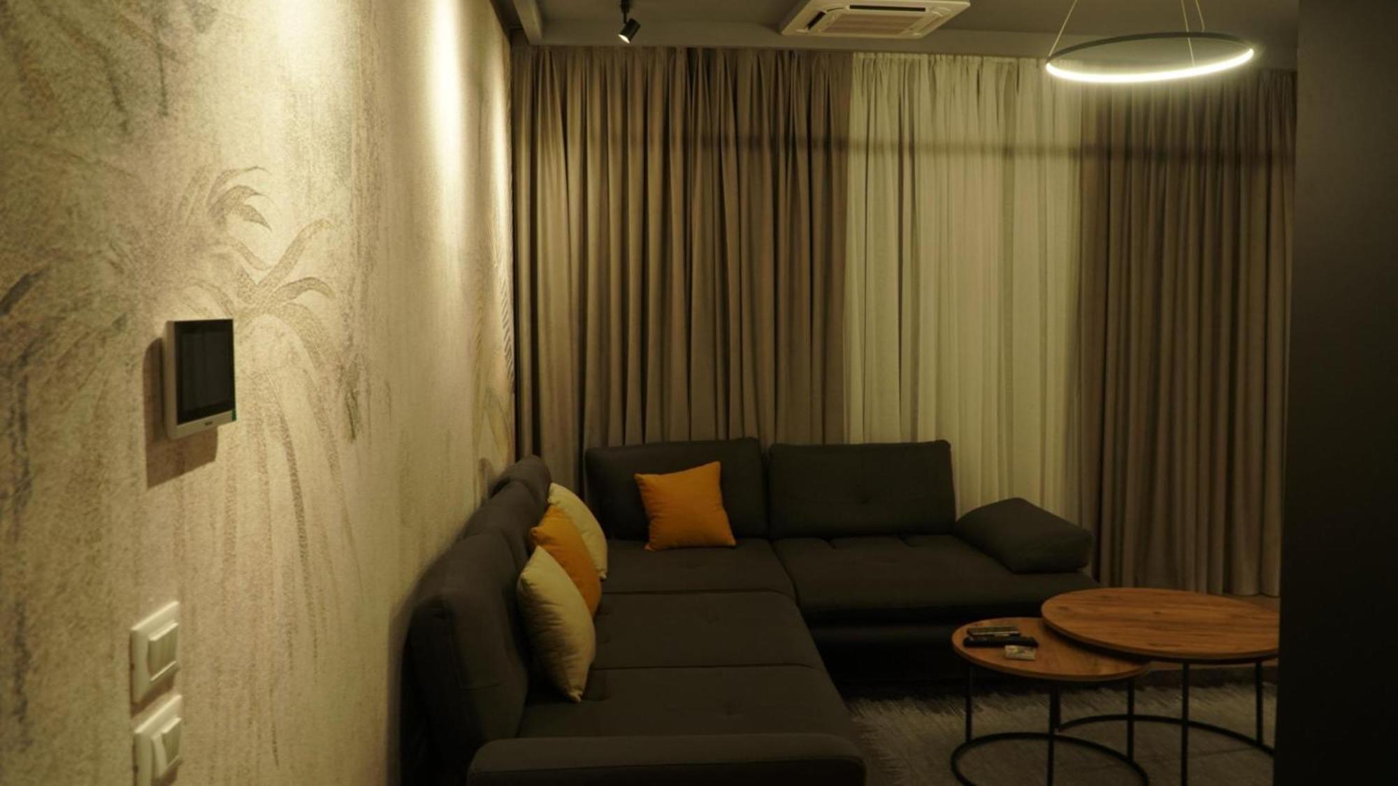Kalpazo Lakescape Apartment *