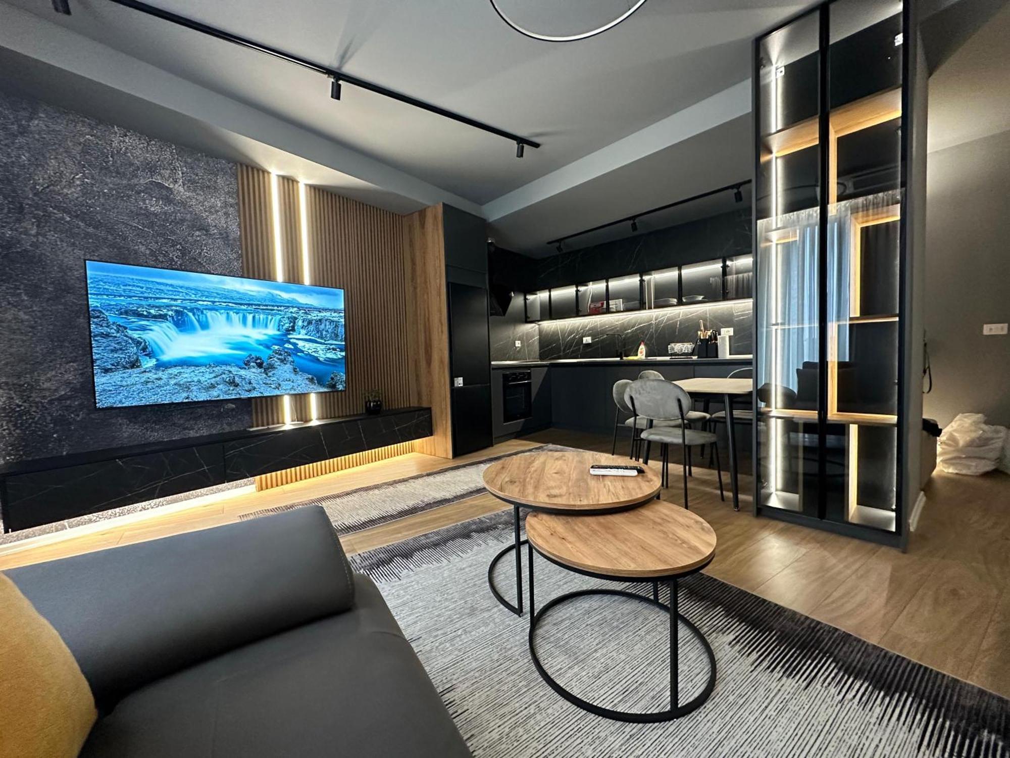 Kalpazo Lakescape Apartment
